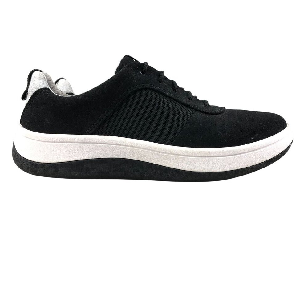 Clarks Women's Size 8.5M Arla Step Cloudsteppers Black SoftCushion Sneakers